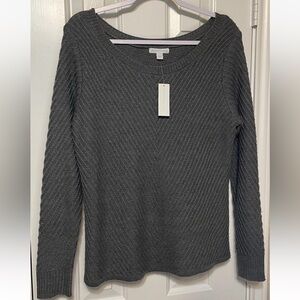 New York & Company NWT
Gray Chevron Ribbed Knit Sweater Large Soft Pullover
